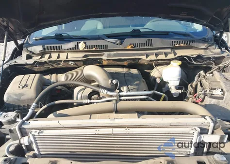 2018 Ram 1500 Tradesman 4X4 6'4 Box from USA, damaged, VIN 1C6RR7FT7JS329332